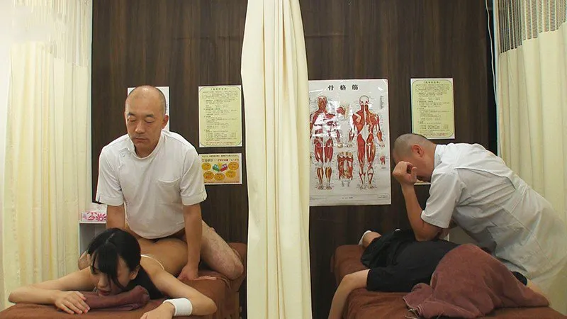 Dẫn bồ đi mát-xa rồi bị đụ cạnh bên mà không hề hay biết